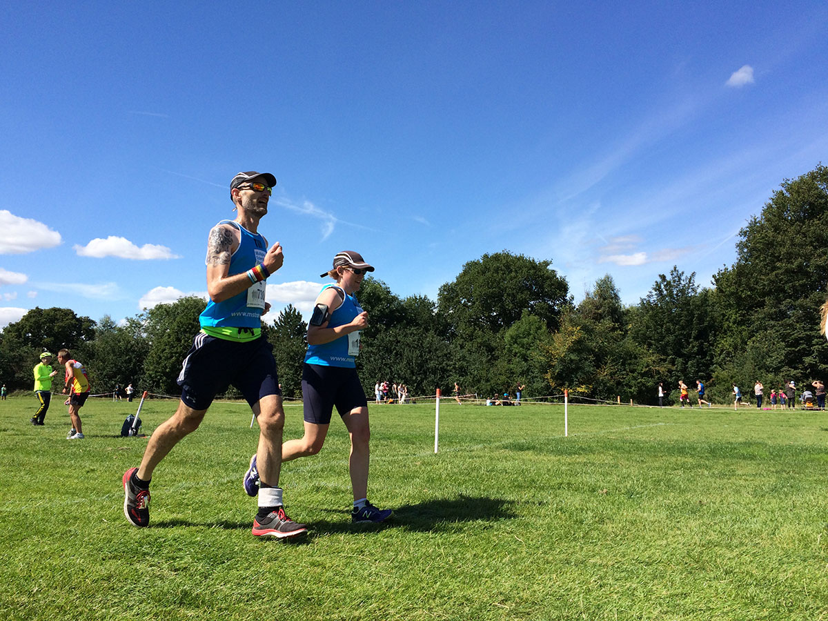 Caitlin and Tim synchronised finish